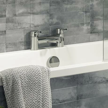 Cruze Bathrooms Cruze Modern Bath Taps - Chrome 4 Cruze Bathrooms Cruze Modern Bath Taps - Chrome - Image 2