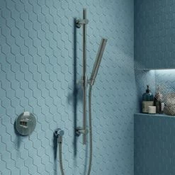 Cruze Bathrooms Cruze Round Shower Valve Inc. Slide Rail Kit With Pencil Handset - Chrome