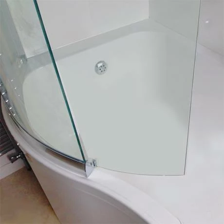 Cruze Bathrooms Cruze P-Shaped Sliding Bath Screen 4 Cruze Bathrooms Cruze P-Shaped Sliding Bath Screen - Image 2